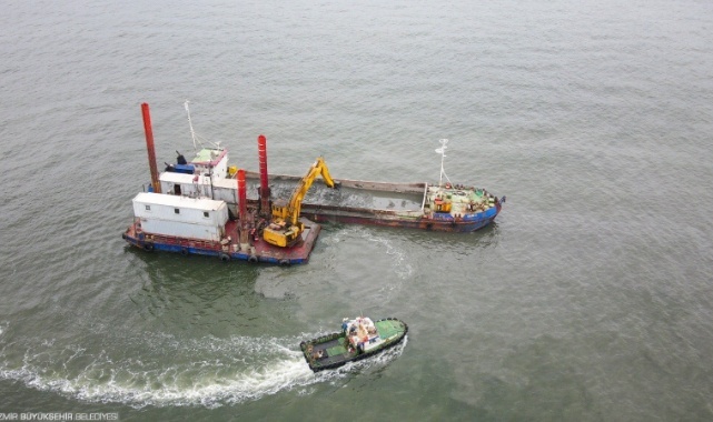 Bostanlı Deresi’nde Dip Tarama Çalışmaları Sürüyor