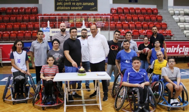 İzmir’den Köln’e antrenör transferi