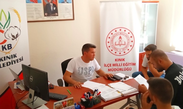 Kınık Belediyesi Sağlıklı Yaşam ve Eğitim Merkezinde Ücretsiz Tercih Danışmanlığı Hizmeti