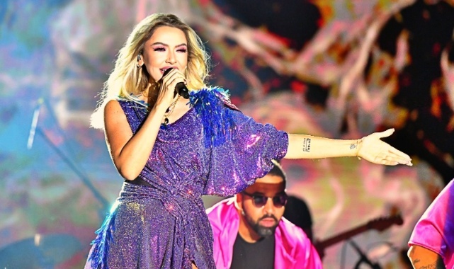 İEF’de ilk gün sahne Hadise'nin