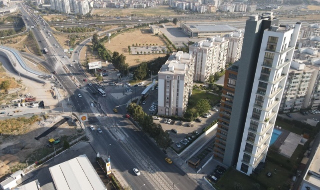 Karşıyaka Tramvayı ile Çiğli Tramvayı buluştu