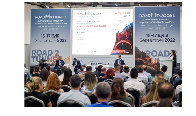 Kent içi ulaşım ve geleceği masaya yatırıldı