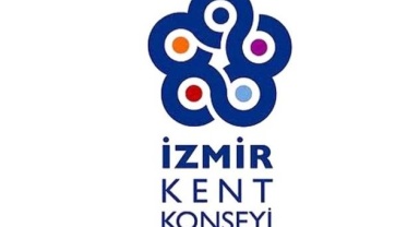 Adaylığını SMS'le duyurdu, destek istedi!