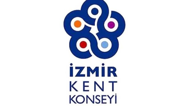 Adaylığını SMS&#039;le duyurdu, destek istedi!