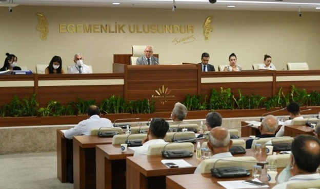 KARABAĞLAR MECLİSİ’NDE MİLYARLIK BÜTÇEYE ONAY!