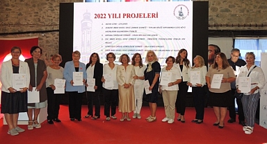 'Koşulsuz emekler meşaleye dönüştü'