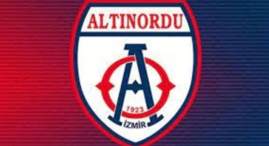Altınordu'da iki futbolcuyla yollar ayrıldı!