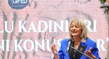 Anadolu kadınları  Konak’tan harekete geçti