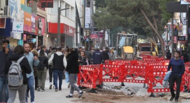 Çarşı Yenileme Çalışmaları Başladı