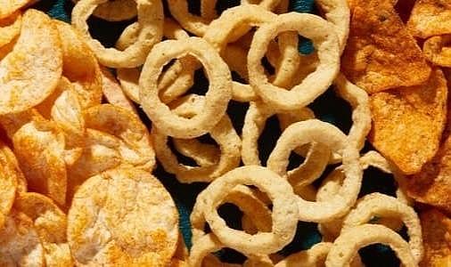 Cips aldılar, ölü fare çıktı