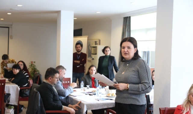 DEÜ&#039;de kadına yönelik şiddete karşı anlamlı çalıştay