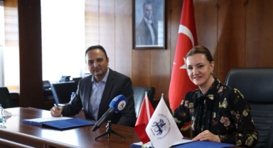 DEÜ Promosyonda Çıtayı Yükseltti.