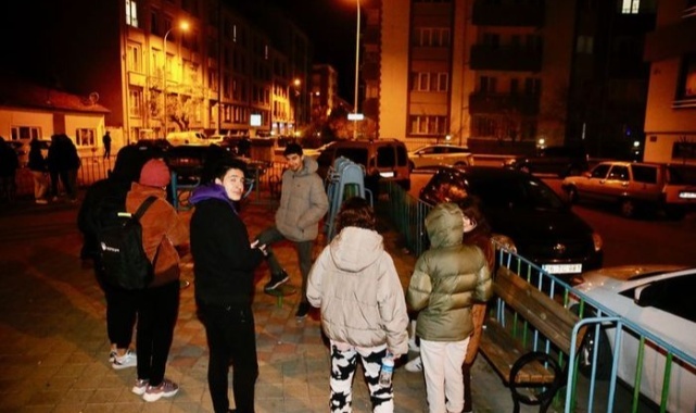 Düzce&#039;de 5,9 büyüklüğünde deprem