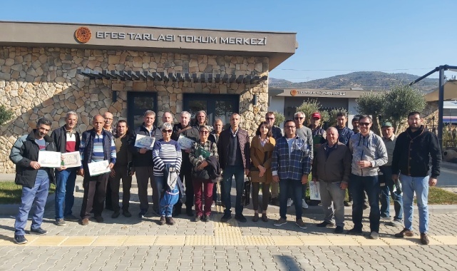 Efes Tarlası Yaşam Köyü&#039;nde Çiftçi Eğitimleri Devam Ediyor