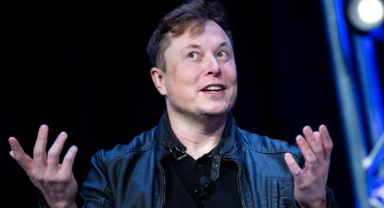 Elon Musk: "Seçenek kalmazsa alternatif bir telefon yapacağım"