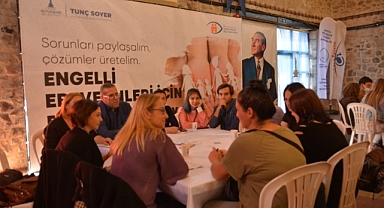 Engelli ebeveynleri için panel ve çalıştay yapıldı