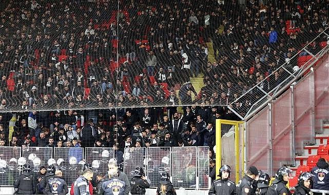 Göztepe - Altay olaylarında 19 şüpheli tutuklandı