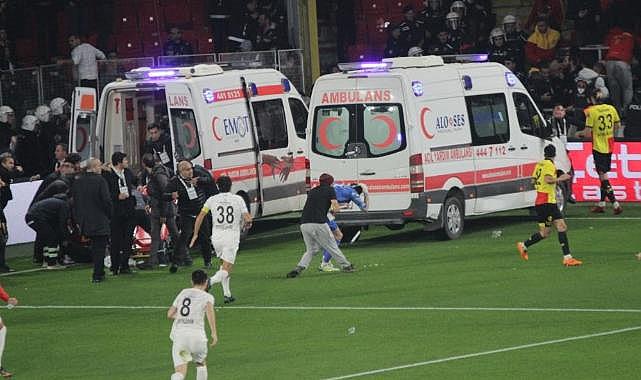 Göztepe Taraftarının yaralanmasında &#039;&#039;ambulans şoförleri&#039;&#039; şoku