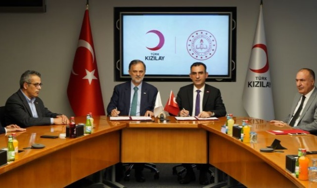 Her Okulda Bir Öğretmen &#039;&#039; Kızılay Öğretmeni&#039;&#039; Olacak