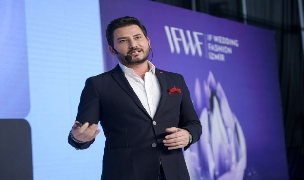 IF Wedding Fashion İzmir moda söyleşileri ile renklendi