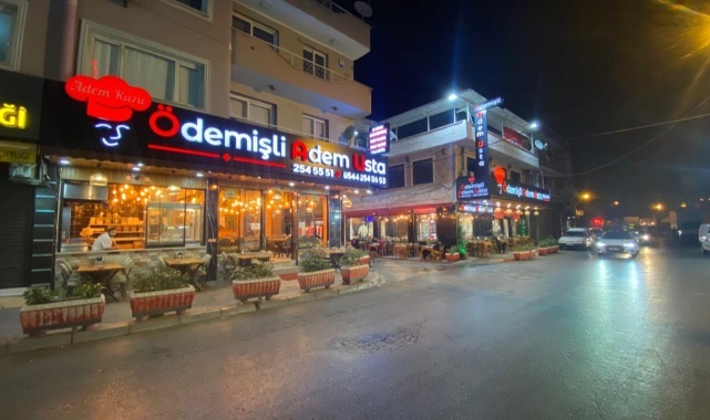 Kara fırında odun ateşinde pişen lezzetler Ödemişli Adem Usta’da