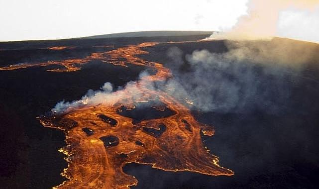 Mauna Loa yanardağı infilak etti