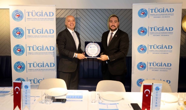 TÜGİAD Ege&#039;ye Konuk Olan Murat Salar:  &quot;Seçime Bu Seviyelerde Bir Döviz Kuru ile Gideceğiz&quot;