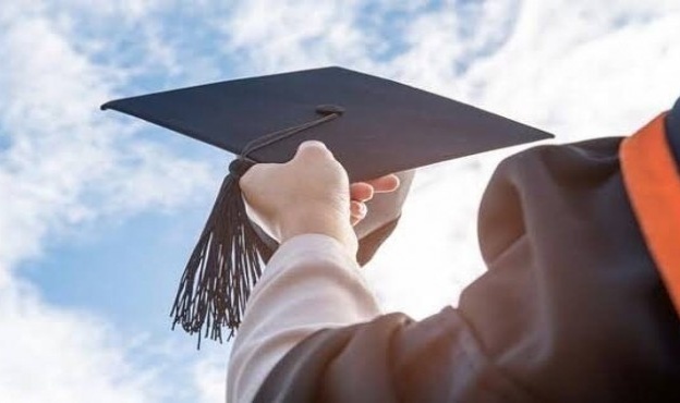 Üniversitelerin promosyon yarışı