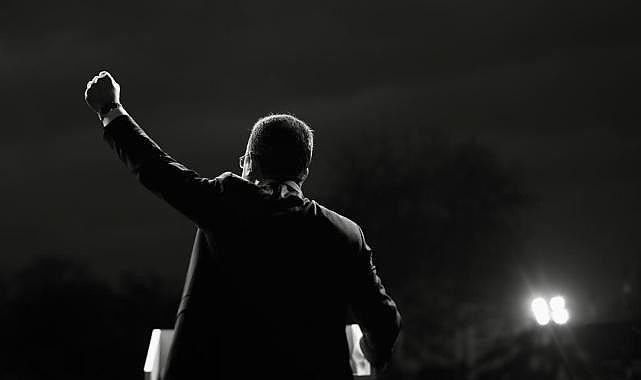 200 binden fazla vatandaş Saraçhane&#039;yi doldurdu