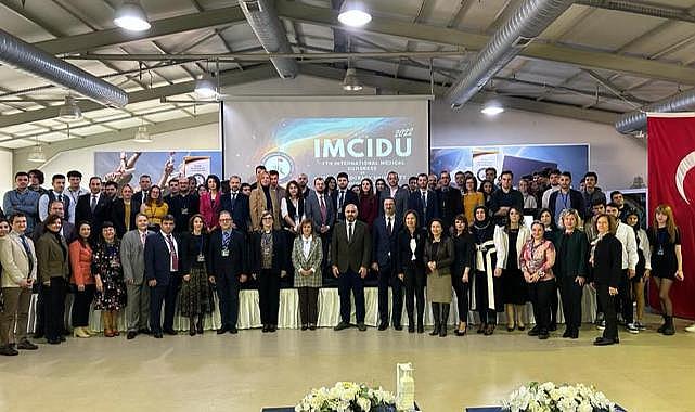 4.Uluslararası İzmir Demokrasi Üniversitesi Tıp Kongresi (IMCIDU 2022) düzenlendi