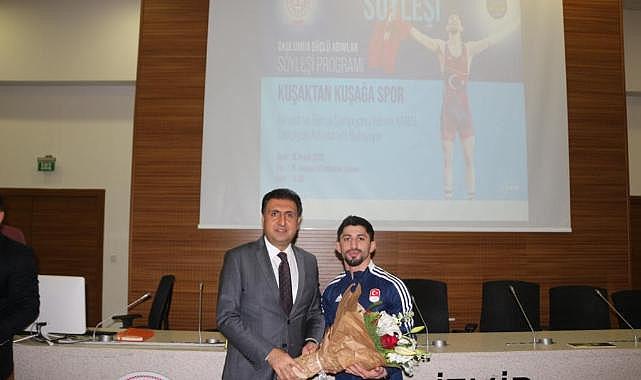 Avrupa ve Dünya Şampiyonu Güreşçi Kerem Kamal İle Söyleşi Programı Düzenlendi