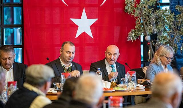 Başkan Soyer Urla&#039;da muhtarlarla buluştu