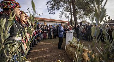 Başkan Soyer "Zeytine Sadakat Buluşması"na katıldı