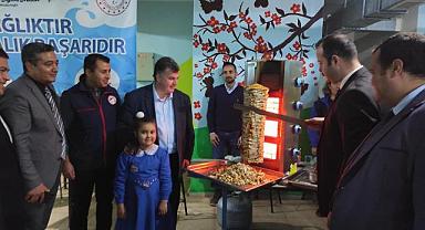 Başkandan Öğrencilere Tavsiye '' Balık Sağlıktır''