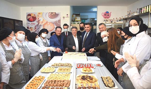 Bornovalı kadınlar mutfakta buluşuyor