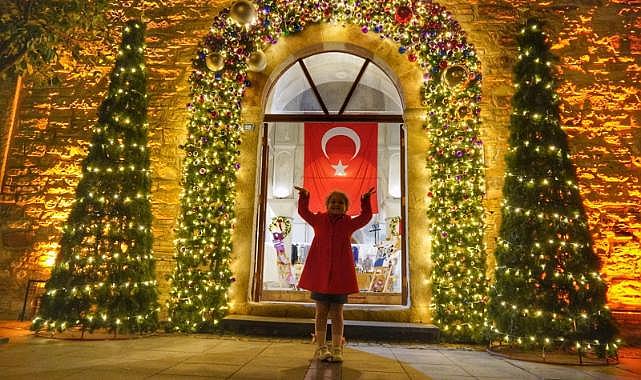 Çeşme yeni yılda da ışıl ışıl!