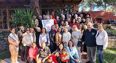 Dokuz Eylül Rotary Kulübü üyeleri ''Yeni Yıl Kahvaltısı''nda buluştu