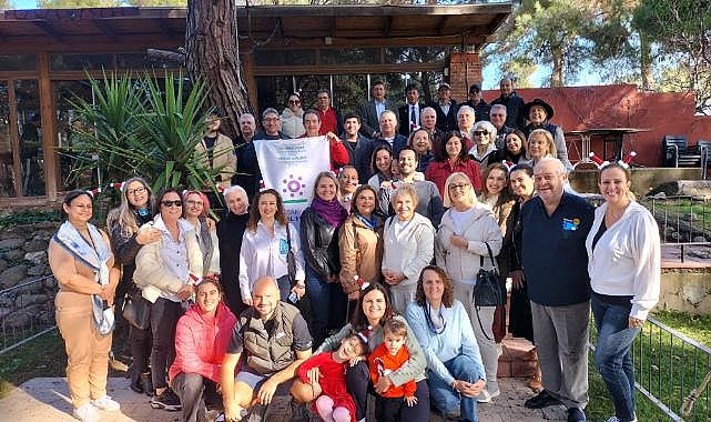 Dokuz Eylül Rotary Kulübü üyeleri &#039;&#039;Yeni Yıl Kahvaltısı&#039;&#039;nda buluştu