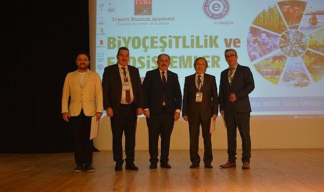 Ege Üniversitesi ev sahipliğinde düzenlenen “TÜBA Biyoçeşitlilik ve Ekosistemler Çalıştayı” sona erdi