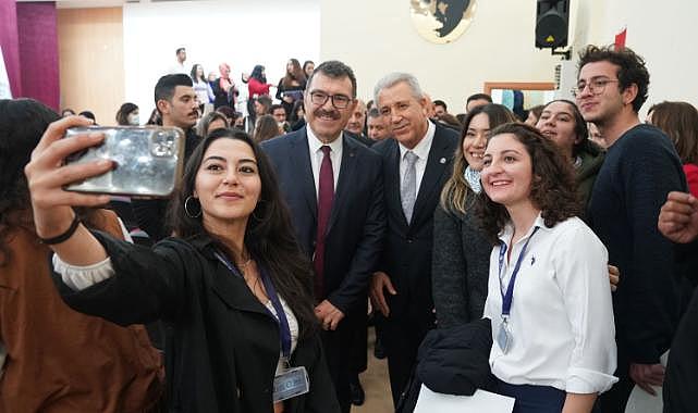 Ege Üniversitesinde yüksek lisans ve doktora öğrencilerinin TÜBİTAK başarısı devam ediyor