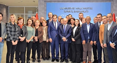 İl Yönetimi ve Soyer buluştu: Yücel'den istifa sinyali! Yeni il başkanı nasıl belirlenecek?