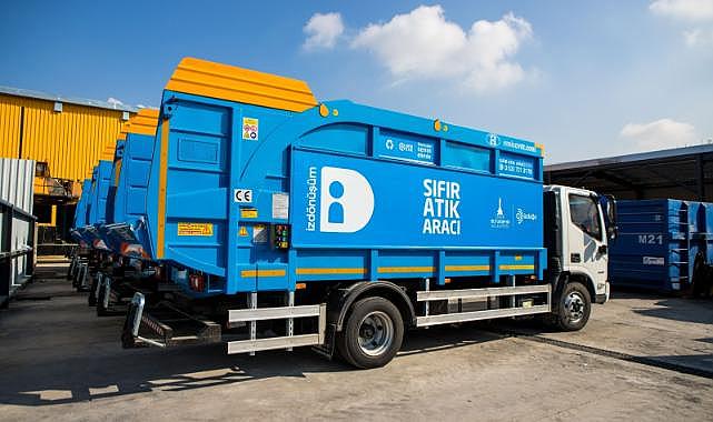 İzDönüşüm atık toplama araç filosu büyüyor
