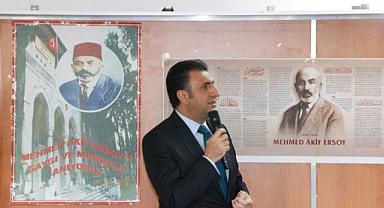 İzmir İl Milli Eğitim Müdürlüğünde Vatan Şairi Mehmet Akif Ersoy’u Anma Programı Gerçekleştirildi