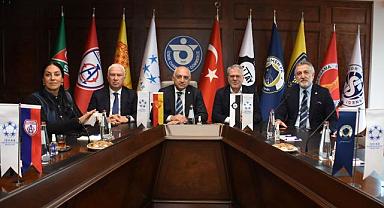 İzmir Kulüpleri Kol Kola, Omuz Omuza