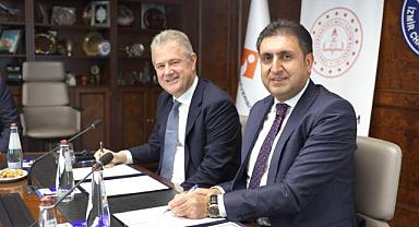 İZTO ile MEB’den mesleki eğitimde “İzmir “ Modeli için iş birliği