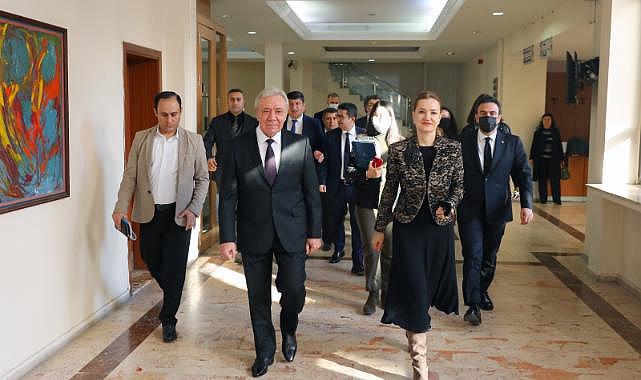 &#039;Kardeş&#039; buluşması: DEÜ Gence&#039;yi ağırladı