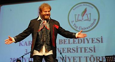 Karşıyaka Belediyesi 3. Yaş Üniversitesi’nde mezuniyet sevinci  