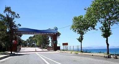 Kuşadası Sivil Toplum Örgütleri basın açıklaması: Milli Park kapatılmalıdır