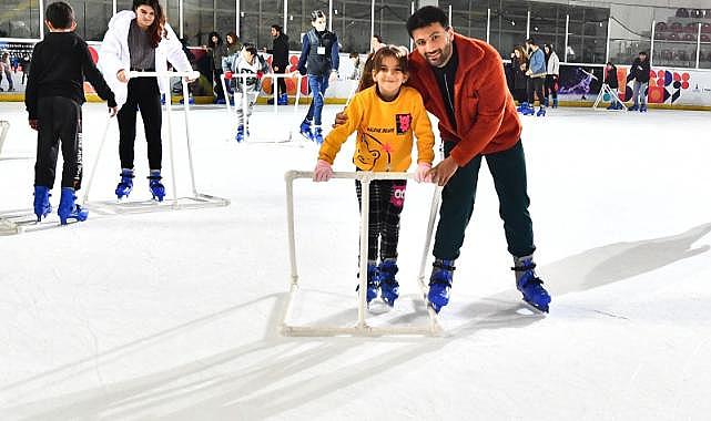 “Mahallede Dayanışma Var” projesiyle buz pistinde buluştular