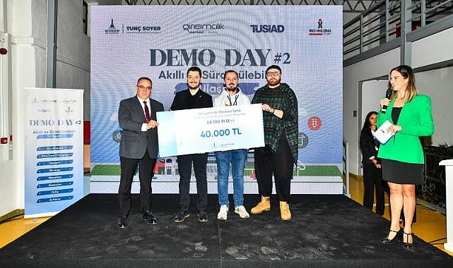 &quot;Sürdürülebilir ulaşımda&quot; 8 iş fikri beğeniye sunuldu Soyer: &quot;İzmirli girişimcileri dünya ile buluşturuyoruz&quot;